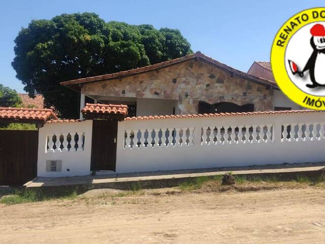 #1039 - Casa para Venda em Araruama - RJ