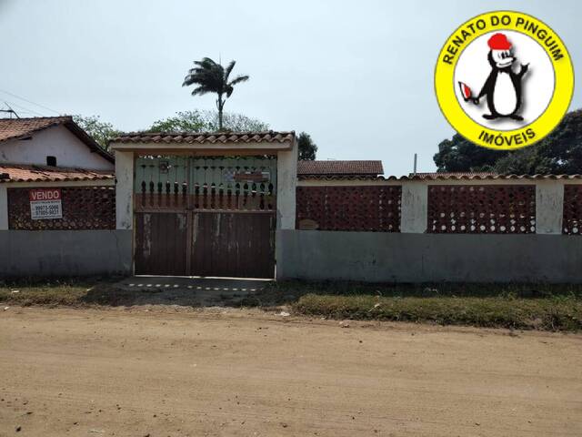 #1090 - Casa para Venda em Araruama - RJ