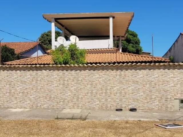 #1104 - Casa para Venda em Araruama - RJ
