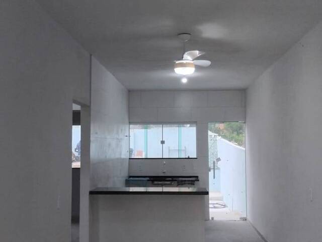 Casa para Venda em Araruama - 3